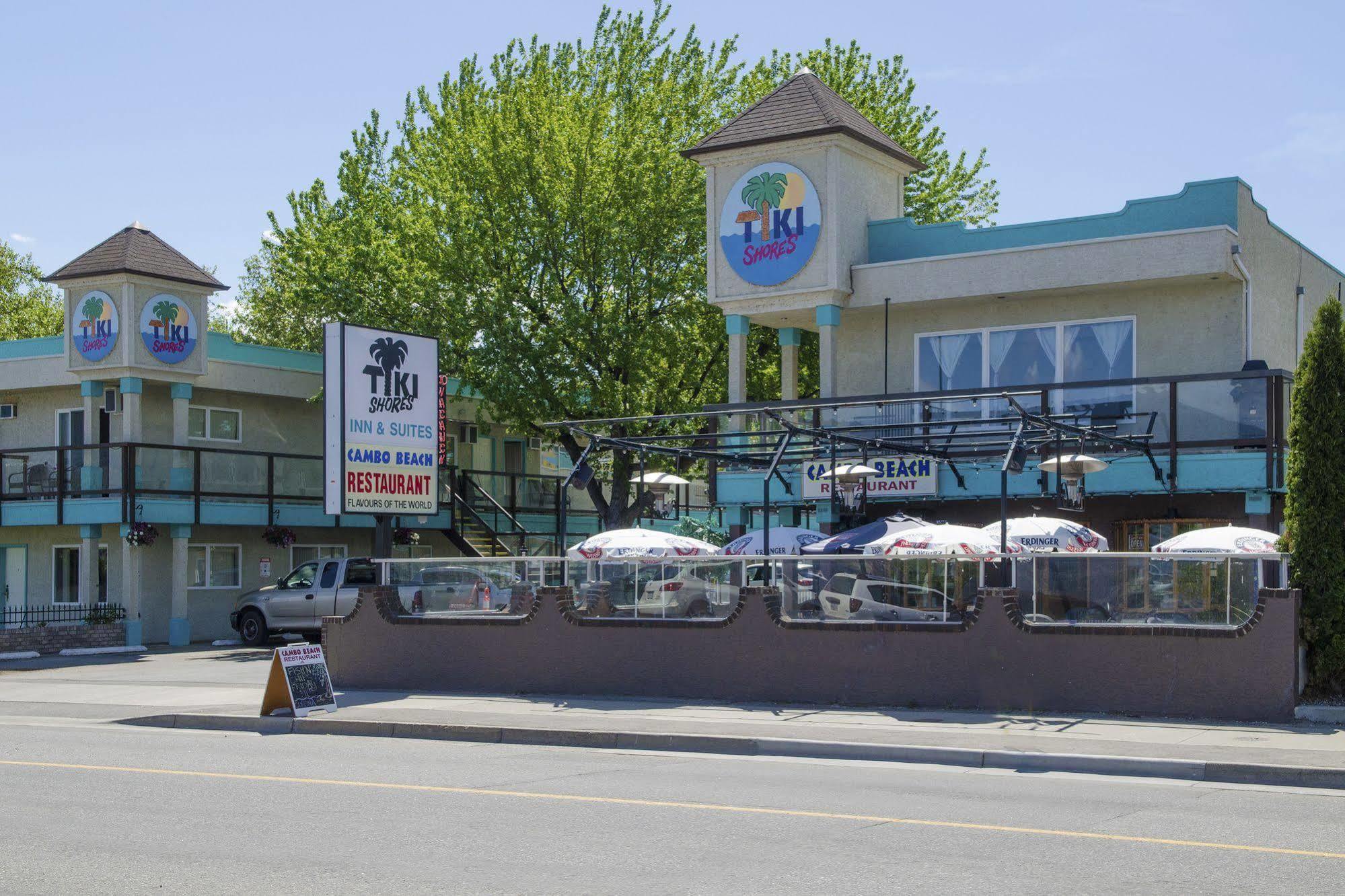 Tiki Shores Inn & Suites Penticton Ngoại thất bức ảnh